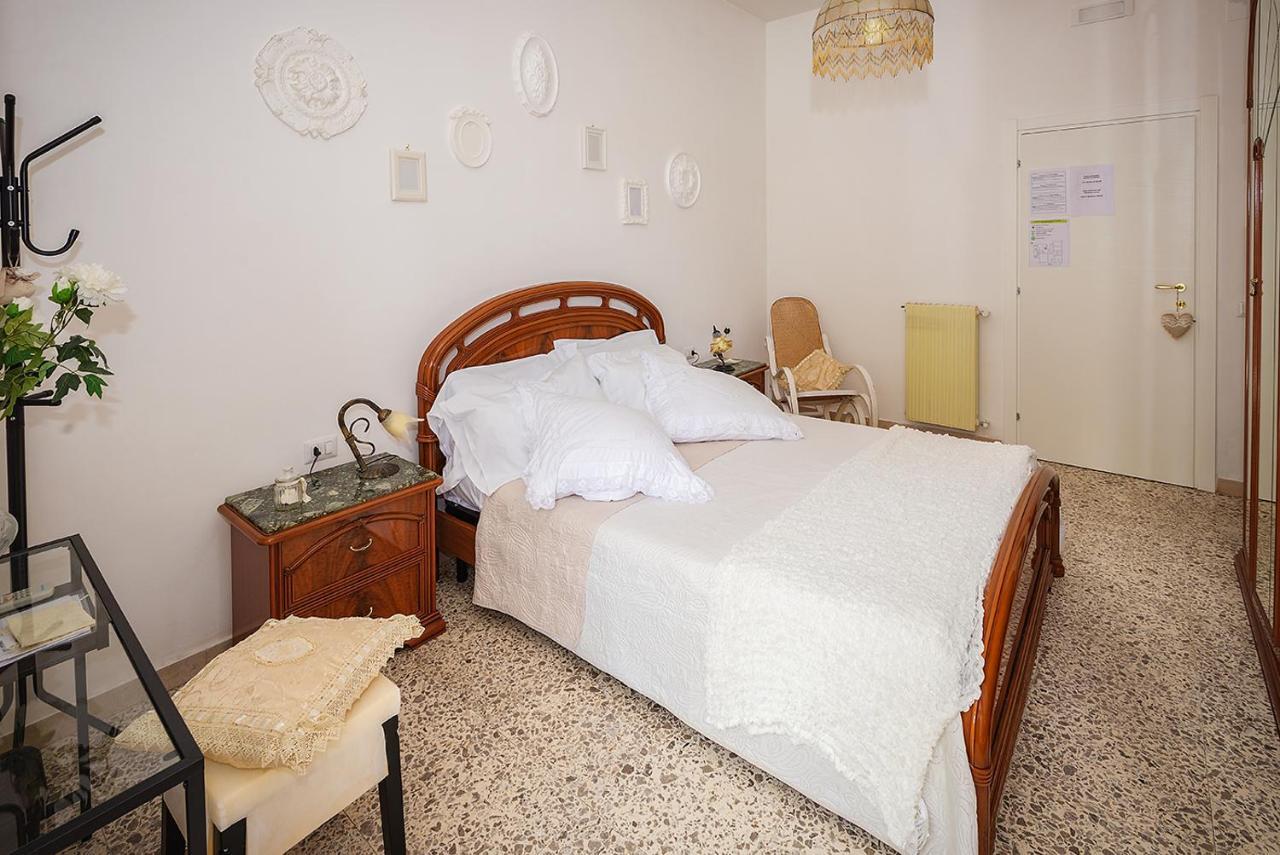 Casa Rosetta Bed & Breakfast ซอร์เรนโต ภายนอก รูปภาพ